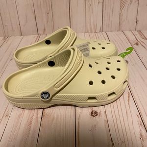 CROCS Classic Clog Men’s 7 Women’s 9